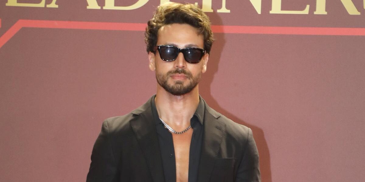 Tiger, Vedang, Ayushmann Make Stylish Entry