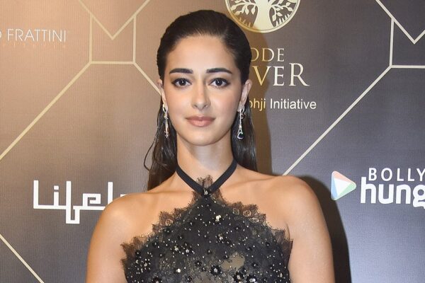 Ananya, Rakul, Bhumi Dazzle On The Red Carpet