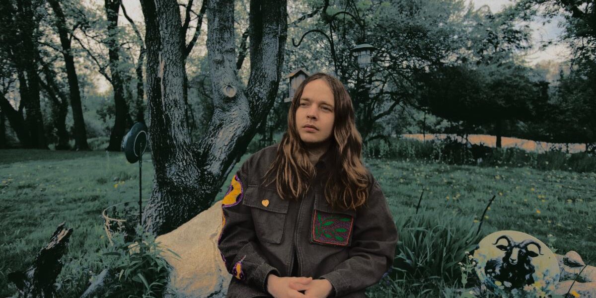Billy Strings Sings for His Late Mother on New Album ‘So Much for Goodbyes’
