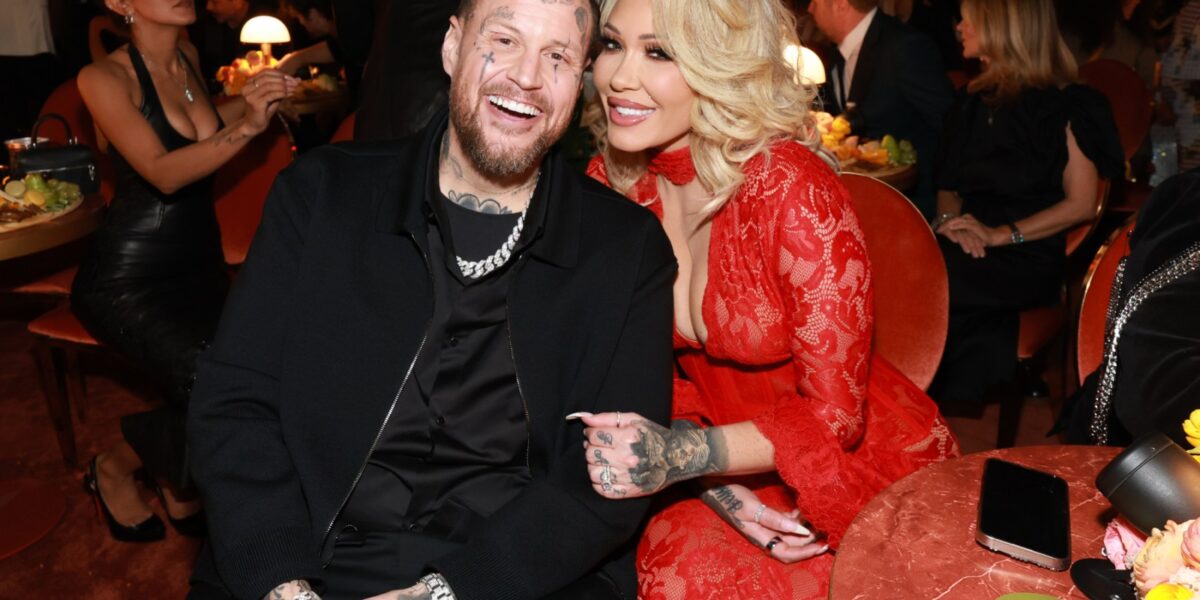 From Vegas Wedding to Divorce Filings: Jelly Roll and Bunnie Xo’s Relationship Timeline