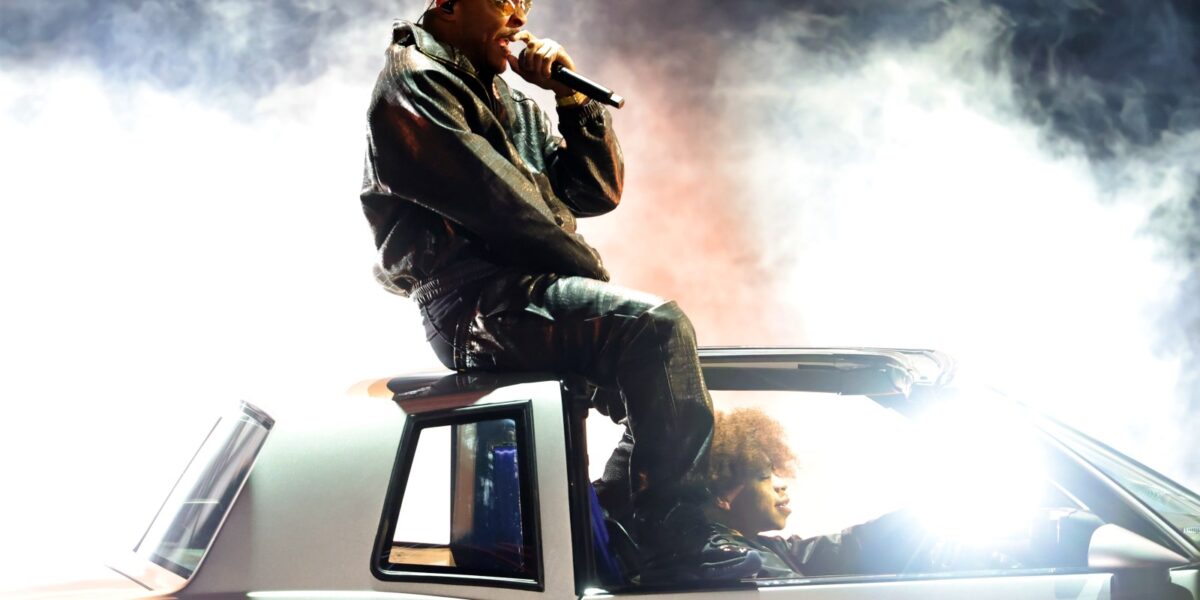 T.I. Performs ‘Top Back’ and ‘Let ‘Em Know’ at BET Awards 2026