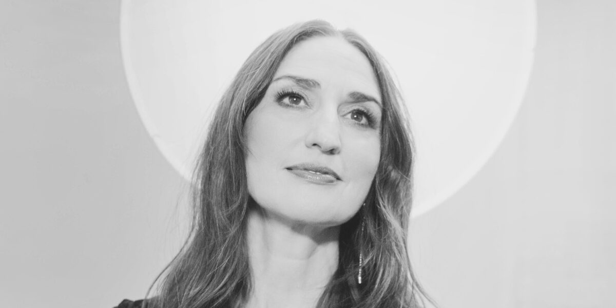 Sara Bareilles: ‘I’m Terrified, but I’m Not Hiding’