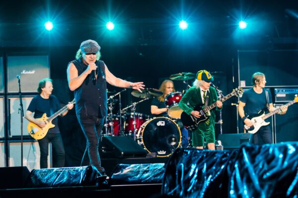 AC/DC to Power Up Tour Dates With Special Pop-Up Shops