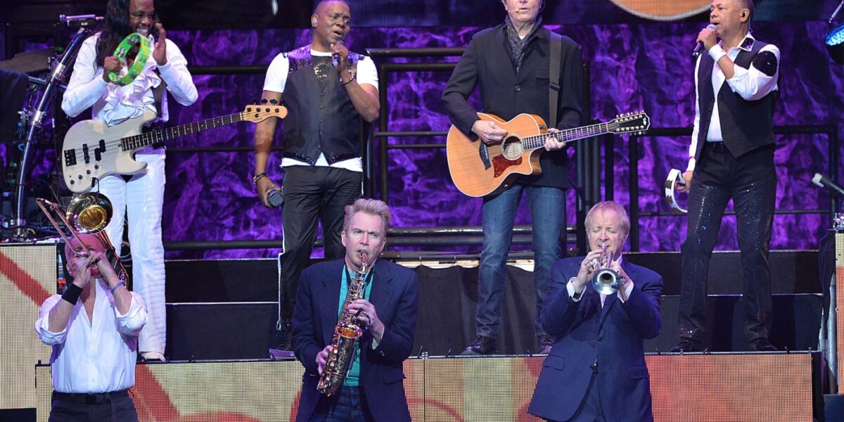 All the Eerie Parallels Between Earth, Wind & Fire and Chicago
