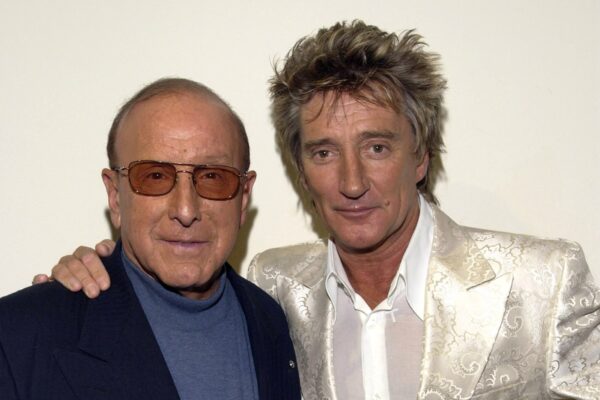 ‘A Giant of a Man’: Rod Stewart, Carlos Santana, Patti Smith, More Pay Tribute to Clive Davis