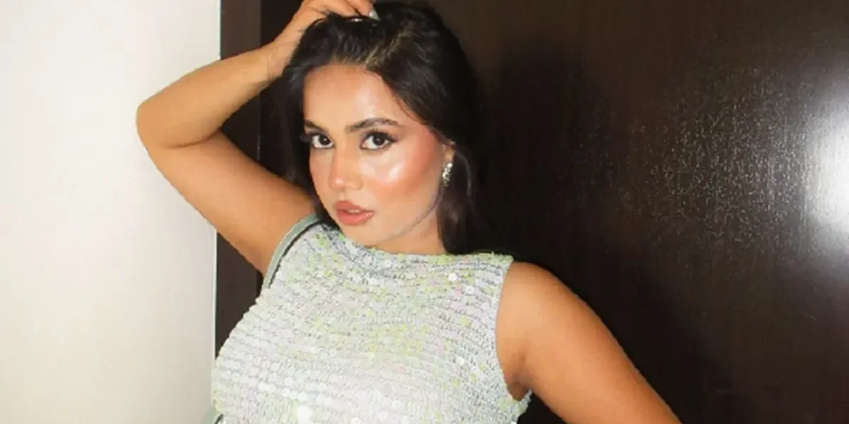 Alliance: Follow Kar Lo Yaar Fame Dollyy Javved Brings Fresh Gen Z Vibes To The Show