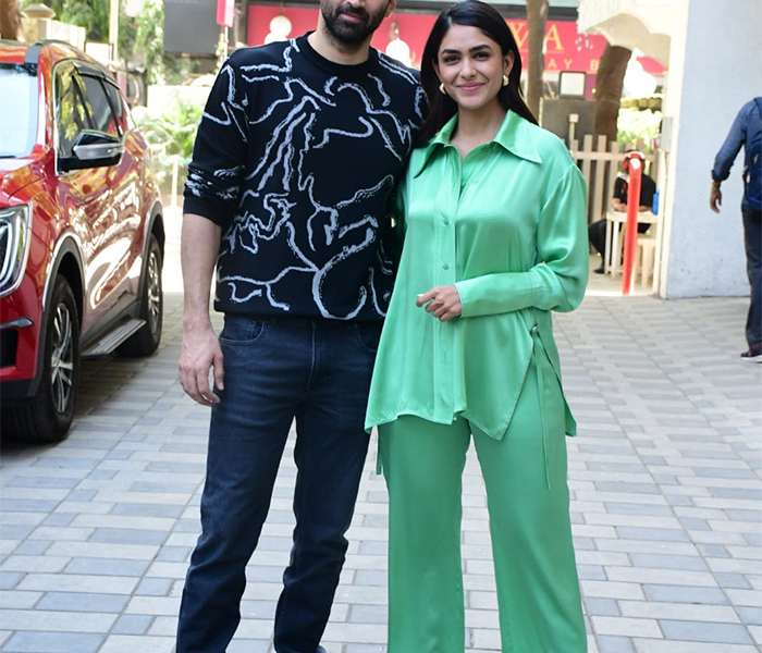 Mrunal Thakur