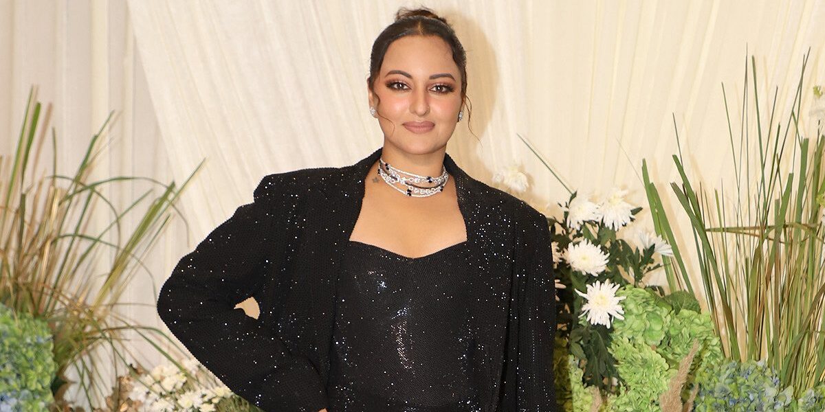 Sonakshi At Ikka Actor Akansha Ranjan's Wedding