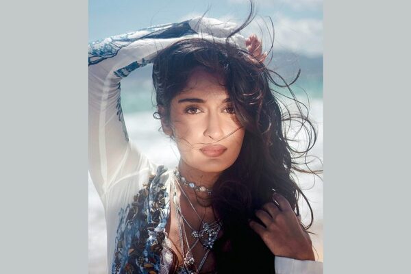 Social Media Sensation Niharika NM Makes Bollywood Debut