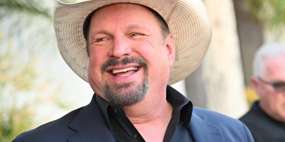 Garth Brooks Is Going on Tour. Every Ticket Is Priced the Same