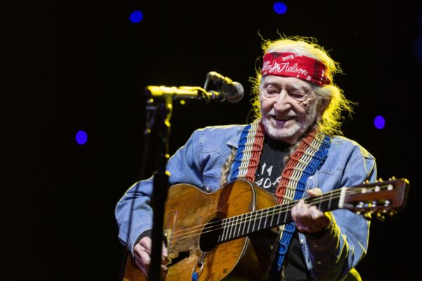 Willie Nelson Reflects on Marriage and Late-Life Artistry in New Book ‘The Last Leaf’