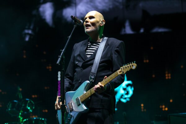 See Smashing Pumpkins Bring Out ‘Brady Bunch’ Actor for ‘It’s a Sunshine Day’ Cover
