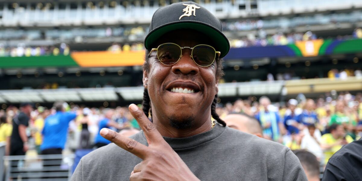 Jay-Z Adds London Show to International Stadium Tour