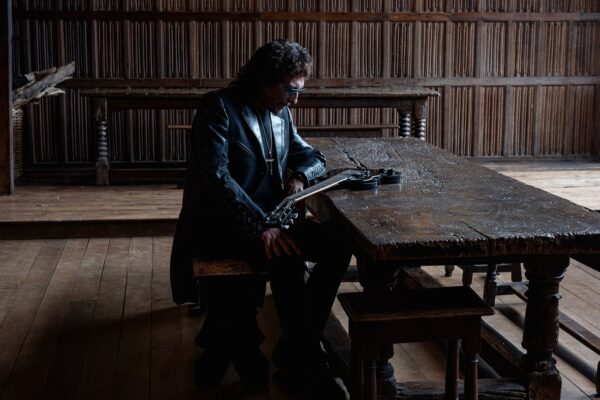 Tony Iommi on New Solo Album, Missing Ozzy Osbourne, and How He’s Not Going Anywhere