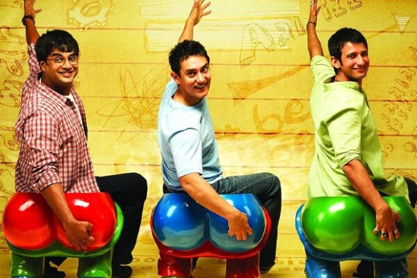 Vidhu Vinod Chopra Films says 3 Idiots is not re-releasing on September 4