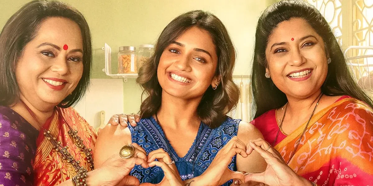 Aga Aai Aaho Aai: 4 Things We Liked About Renuka Shahane, Hruta Durgule's Web Series On ZEE5