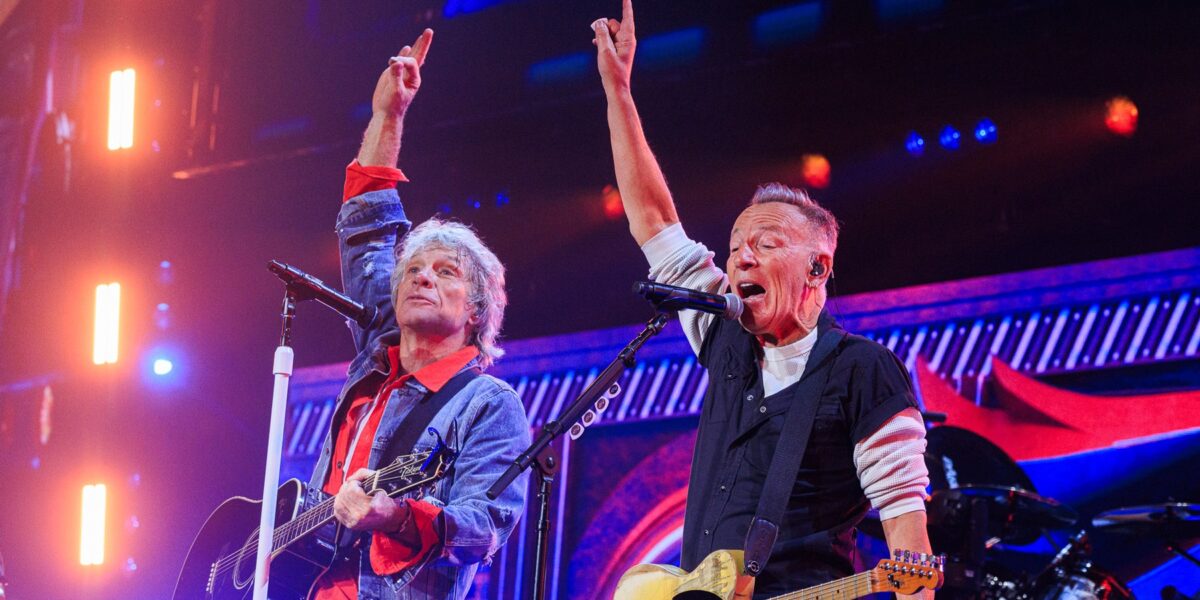 See Bon Jovi Bring Out Bruce Springsteen at Madison Square Garden