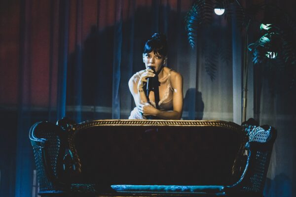 Why Are So Many Musicians Singing on Couches? An Investigation