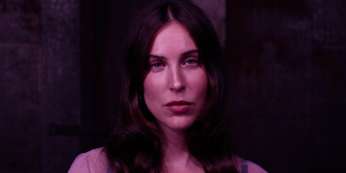 Scout Willis Majestically Moves On After a Breakup in New Song ‘Honey, I’