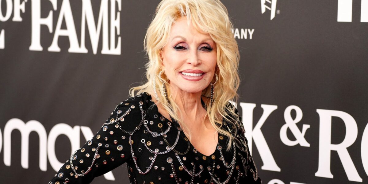 Tennessee Plans to Rename Nashville Airport After Dolly Parton
