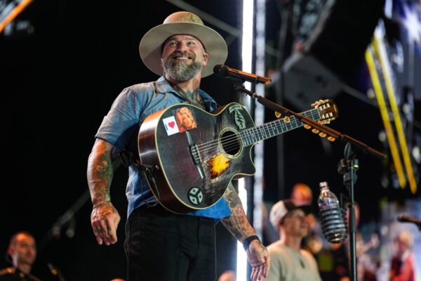 Zac Brown Band Celebrates Concert Milestone by Giving Away Free Cruises to Entire Stadium
