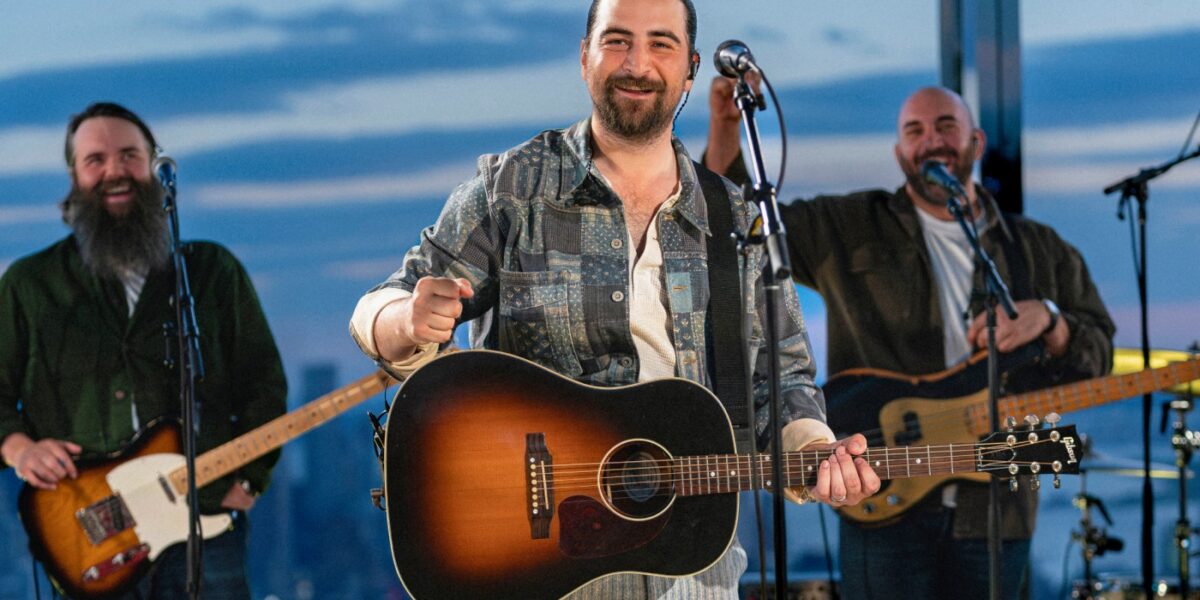 Noah Kahan Tees Up Second ‘Folk and Fairways’ Charity Show and Golf Tournament
