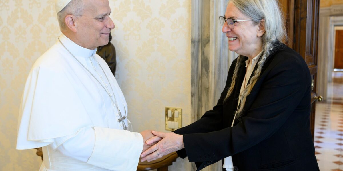 Patti Smith Meets Pope Leo XIV: ‘A Moment That Shall Forever Produce a Smile’