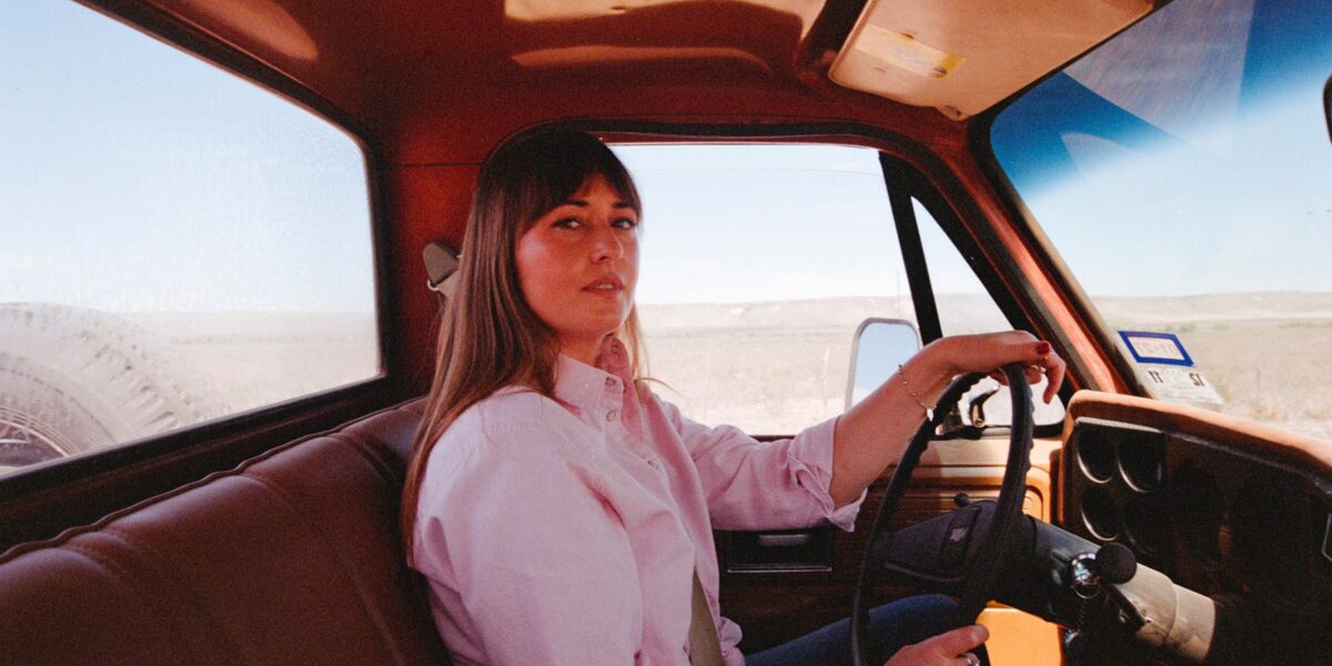 Jess Williamson Is Caught Between Texas and L.A., and She’s Learning to Love It
