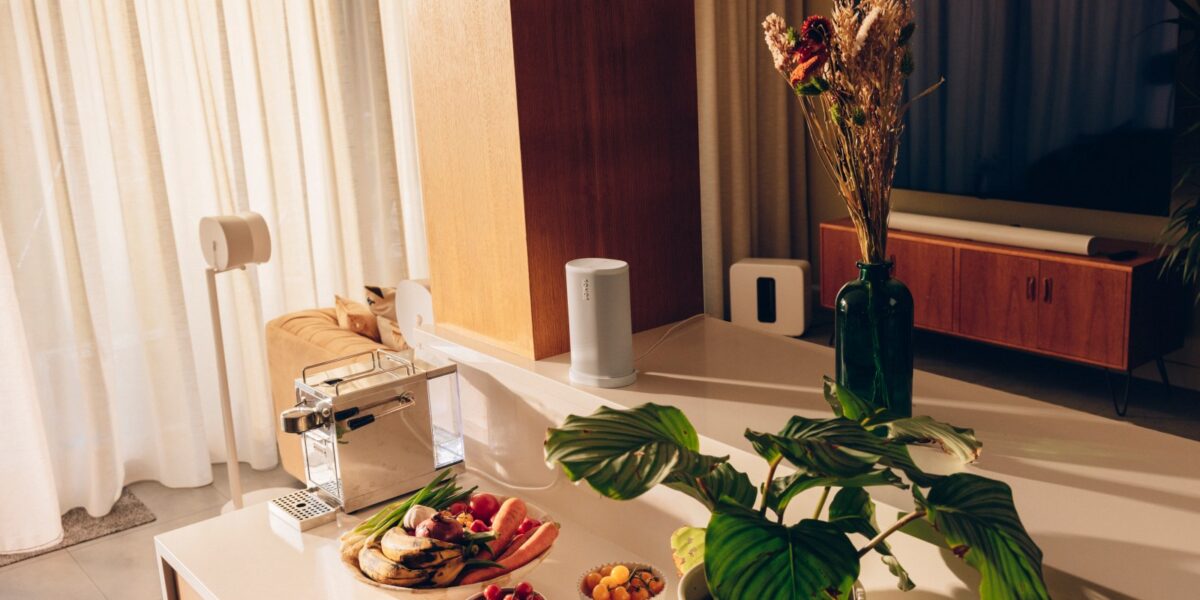 Nia Smith on Conducting the Perfect At-Home Listening Experience