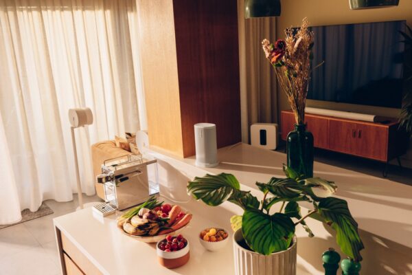 Nia Smith on Conducting the Perfect At-Home Listening Experience