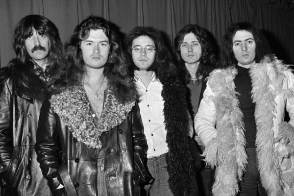 Ritchie Blackmore Set to Play With Deep Purple After 33 Year-Estrangement