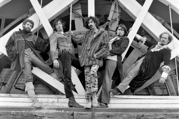 Frank Zappa’s ‘Freak Out!’ 60th Anniversary Reissue to Feature Rare Mono Mix, Fillmore Recordings