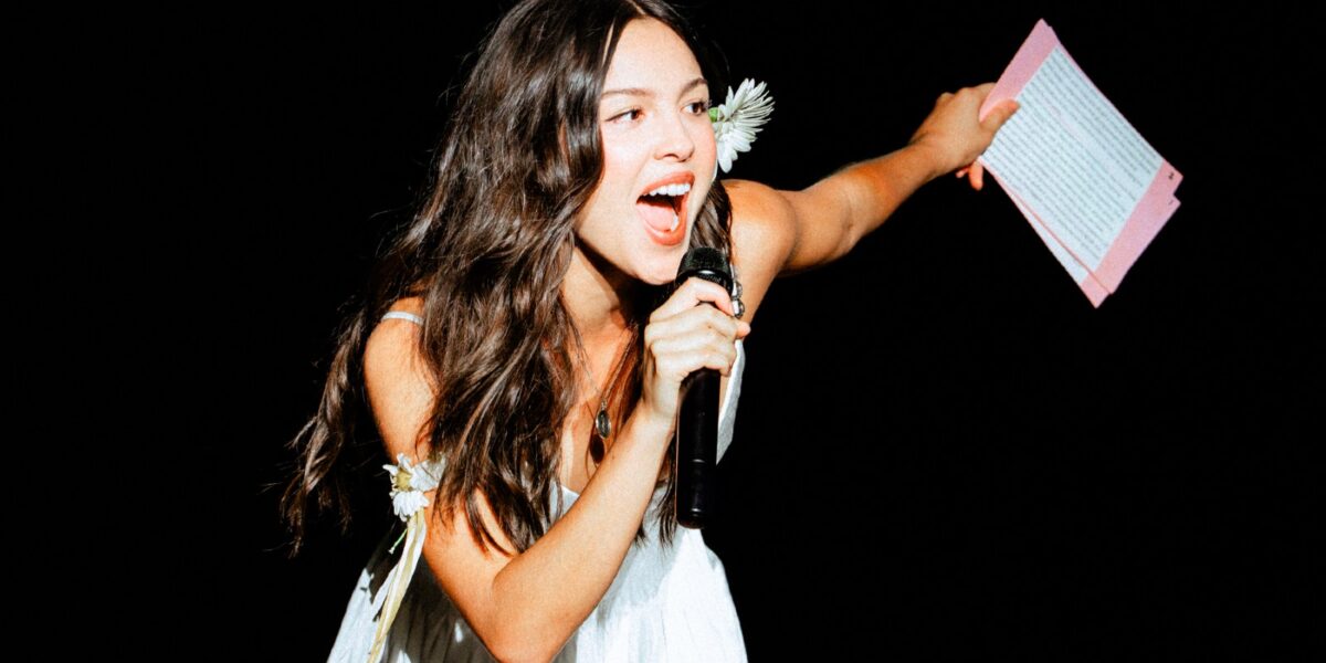 Olivia Rodrigo’s Daisy Chain Fields Festival: See The Best Photos