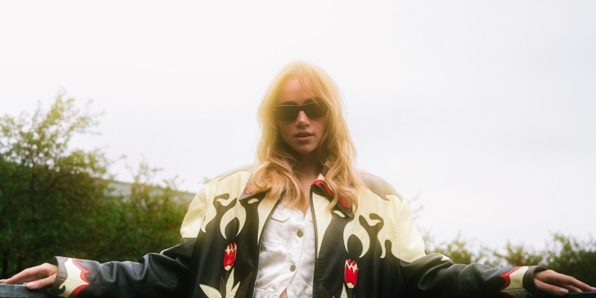 Suki Waterhouse Plays ‘Song Shuffle’ — With a Cameo From Sombr
