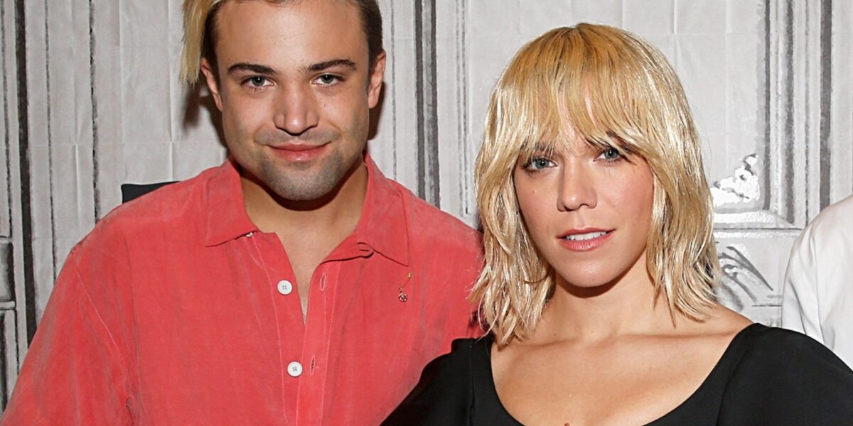 Neil Perry Claims He Was ‘Terminated’ From the Band Perry