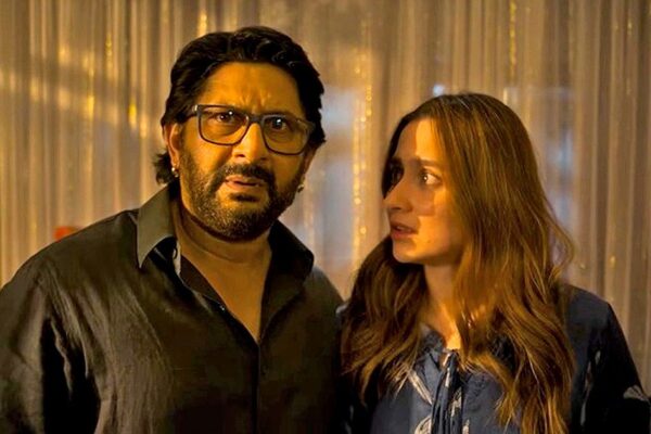 Jeevan Ya Bheema Con? Review: Too Many Fart Jokes