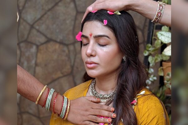 Watch: Samantha's Traditional Baby Shower