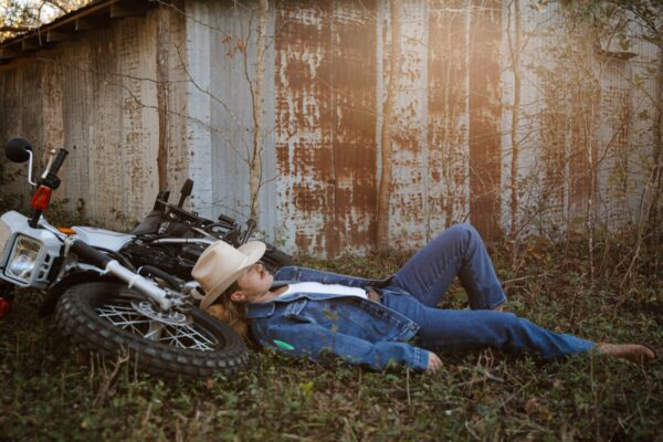 Corey Kent Sang His Ballad ‘Empty Words’ Wearing Sweatpants. The Video Gave Him a Hit