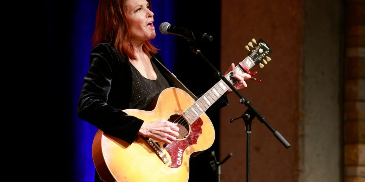Rosanne Cash Postpones Upcoming Shows Due to ‘Unforeseen Medical Emergency’