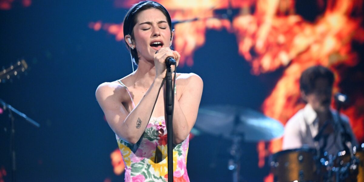 Watch Gracie Abrams Perform ‘Look at My Life’ on ‘Fallon’