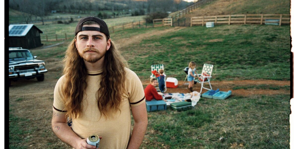 Trey Pendley Wants to Invite You to His Country Boy Friday Night