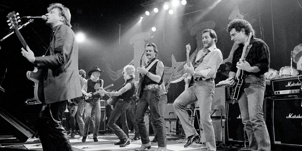 Bob Minkin’s Best Photos of New York Music in the Seventies and Eighties