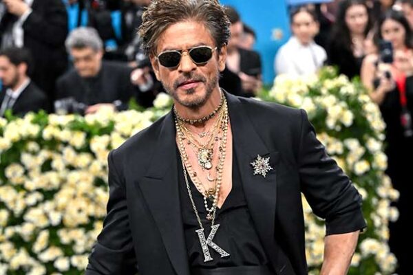 Shah Rukh Khan leads India’s richest actors with Rs 10,000 crores net worth; despite Rs 2,490 crores drop in estimated wealth