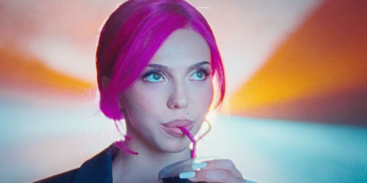 Adéla Channels Her Inner Movie Star in ‘Nicole Kidman’ Music Video