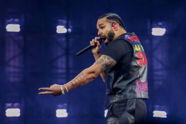 Drake Gives His Elusive ‘FOMO’ Project a Release Date