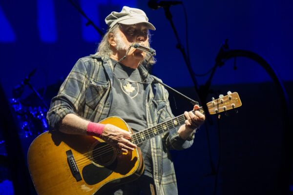 Neil Young Journeyed Through His Past and Raged Against War in First 2026 Show