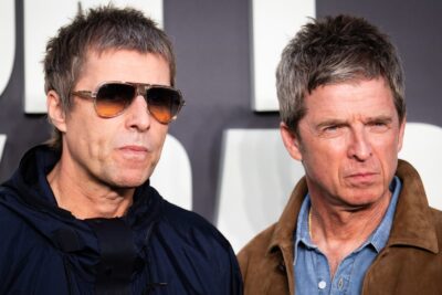 Oasis Block Auction of 1990s Concert and Rehearsal Recordings