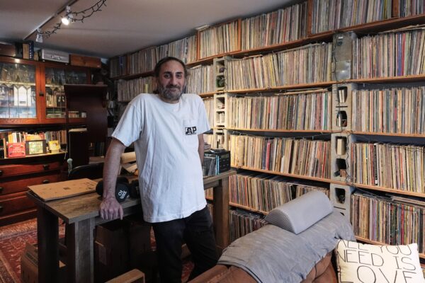 Meet the Chicago Taper Who Documented Decades of Rock Shows