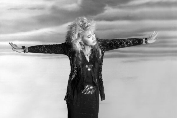 ‘It Takes Your Soul’: Stevie Nicks’ Massive Drug Addiction and Recovery Examined in New Book