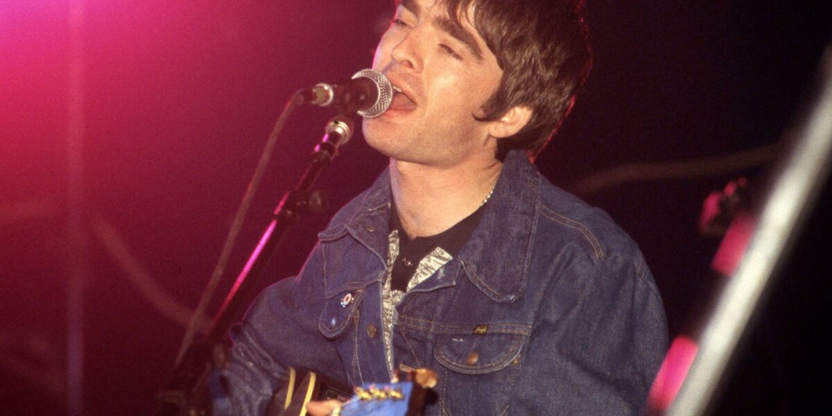 Noel Gallagher’s ‘MTV Unplugged’ Acoustic Guitar Fetches $300,000 at Auction